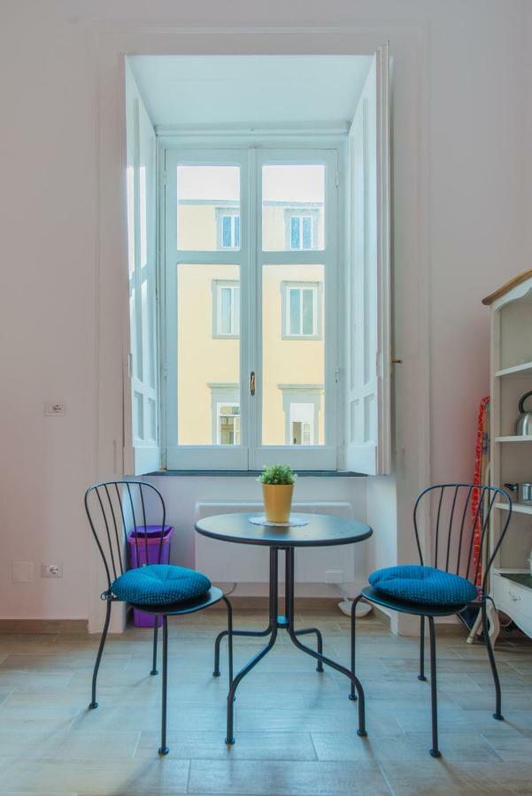 In...Napoli B&B Екстериор снимка